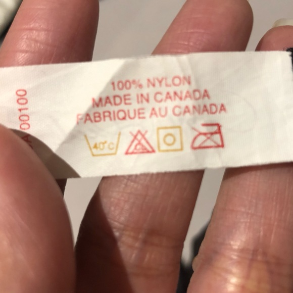 Slip to wear under dress/skirt: Size “L”

Elastic in waist - Picture 5 of 7